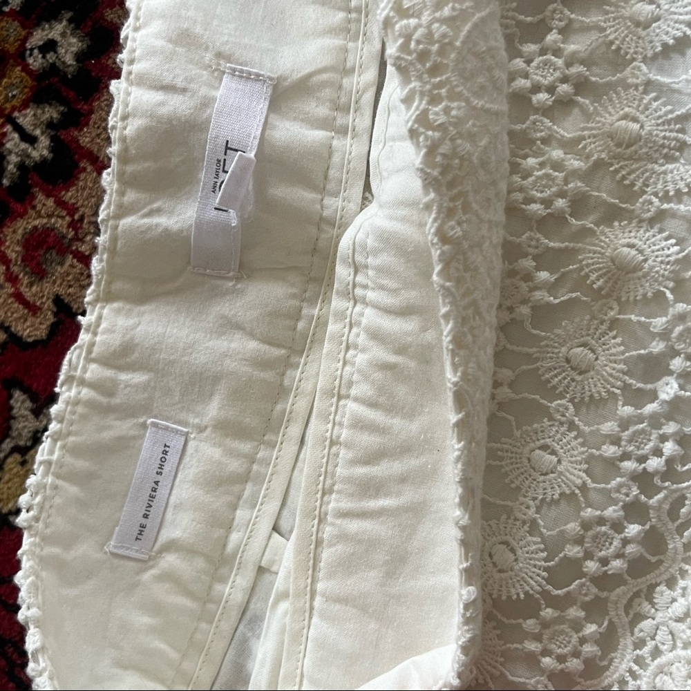 Anne Taylor LOFT Lacey shorts - Picture 3 of 6